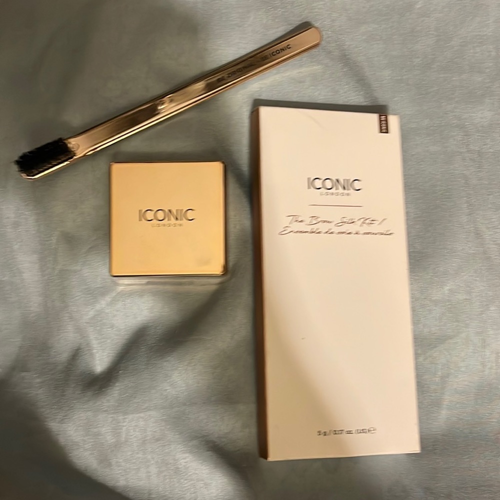 Iconic London The Brow Silk Kit (soap brows)